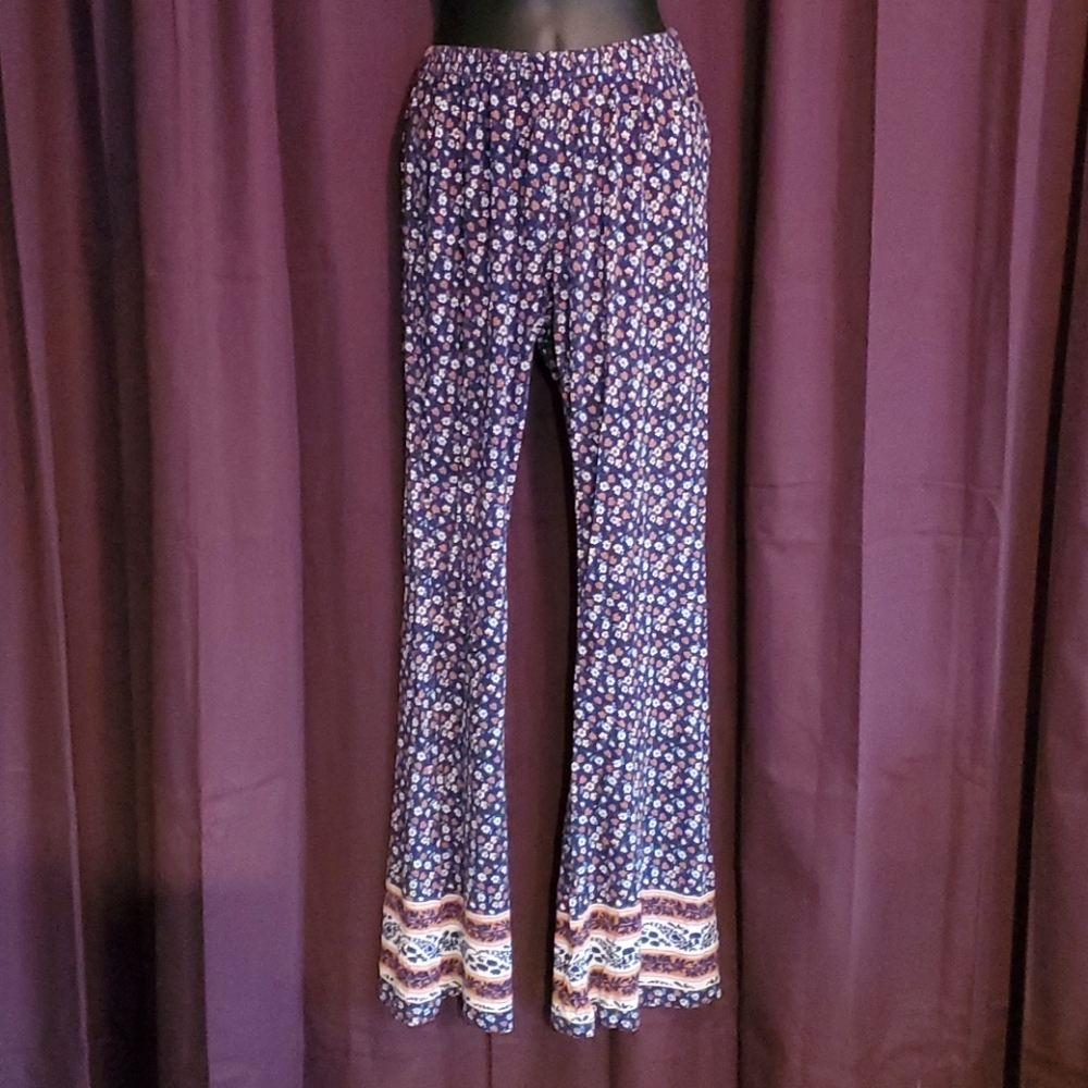 Flower Power 70s inspired flares